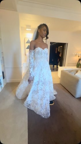 Video post from jolibride.