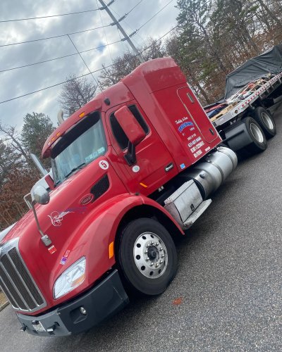 Carousel post from nesfield_truckandauto.