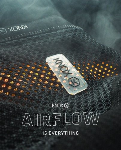 Photo post from motomax.