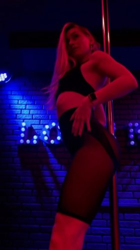 Video post from poledance_krasnodar.
