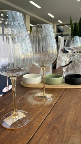 Video post from fermakoficial.