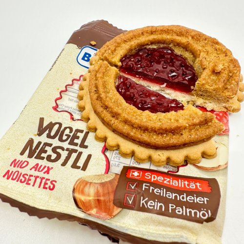 Photo post from swiss_food_box.
