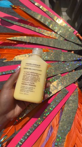 Video post from mixedchickshair.