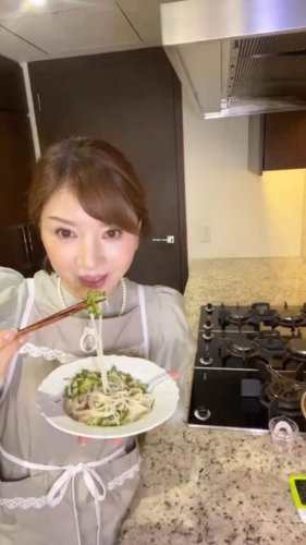 Video post from ftcbeauty.staff.