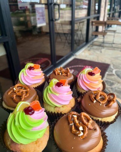 Photo post from smallcakestyler.