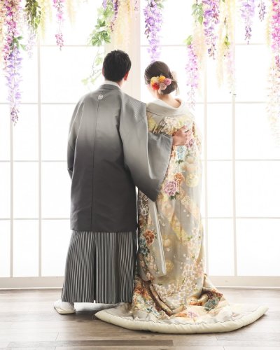 Carousel post from laquan_wedding.