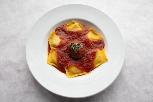 Carousel post from denunzios_italian_restaurants.