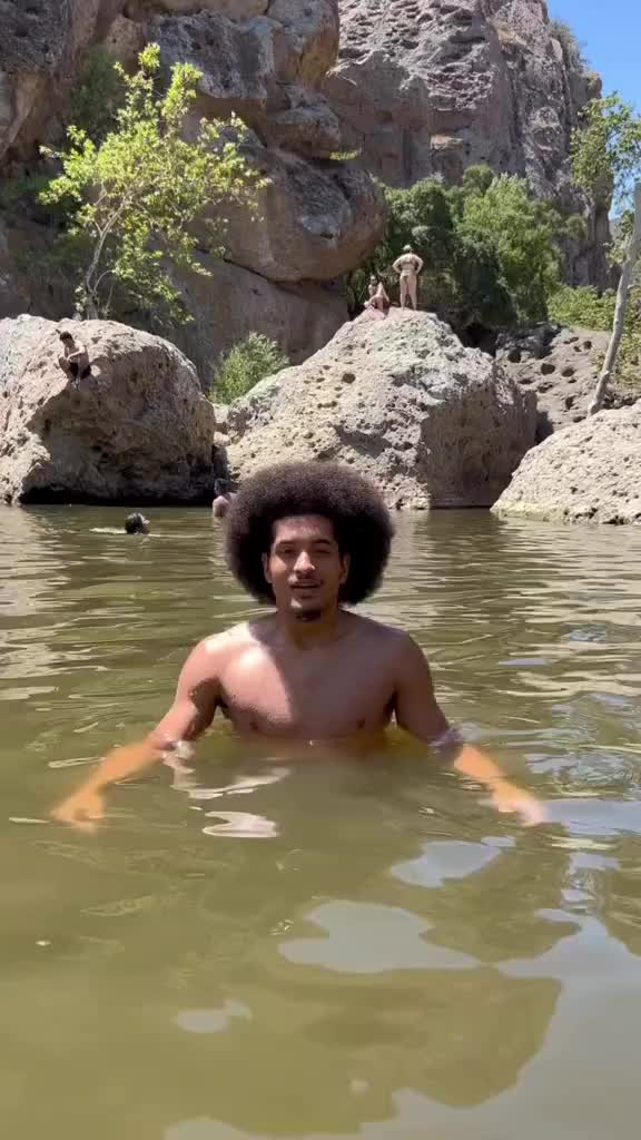 Video post from mixedchickshair.