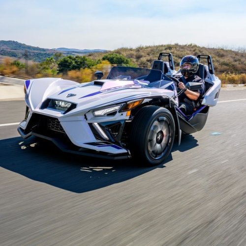 Photo post from bertsmegamall.