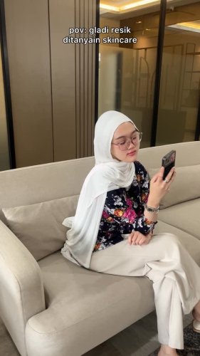 PostPhoto