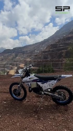 Video post from motomax.