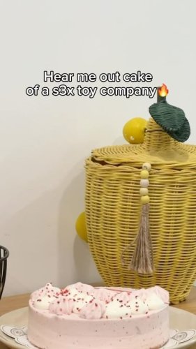 Video post from lovehoneyofficial.