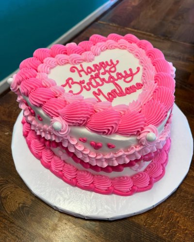 Photo post from smallcakestyler.