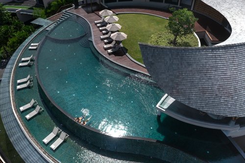 Carousel post from nokuphuket.