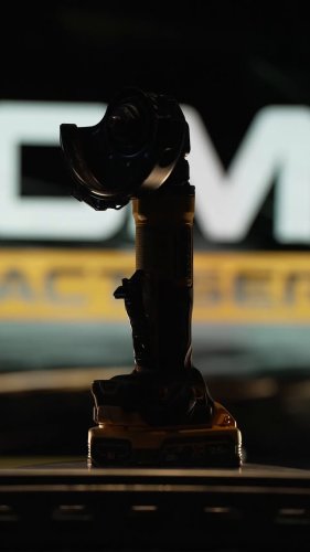 Video post from dewalttough.