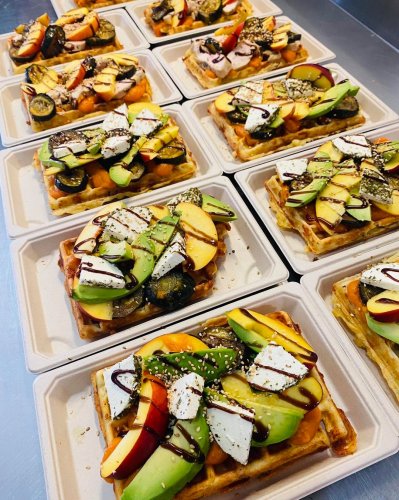 Carousel post from miditreizepontarlier.