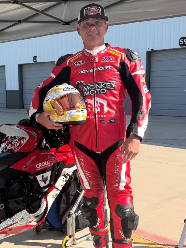 Carousel post from reddirthatco.