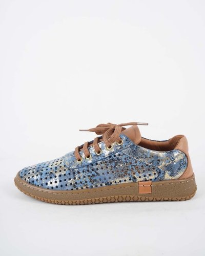 Carousel post from ossoshoes.
