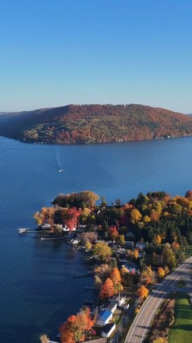 Video post from keukalakewinetrail.