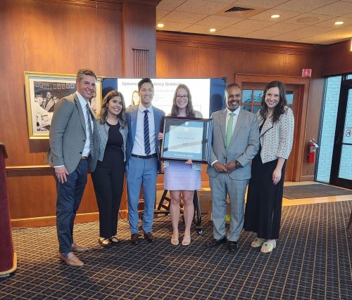 Carousel post from uchicagooptom.