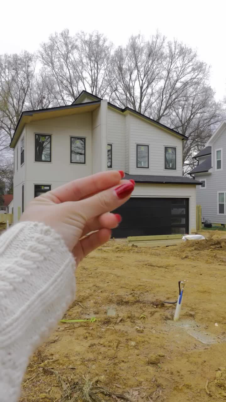 Video post from qc.builders.