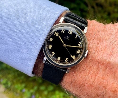 Carousel post from schoenesammleruhren.