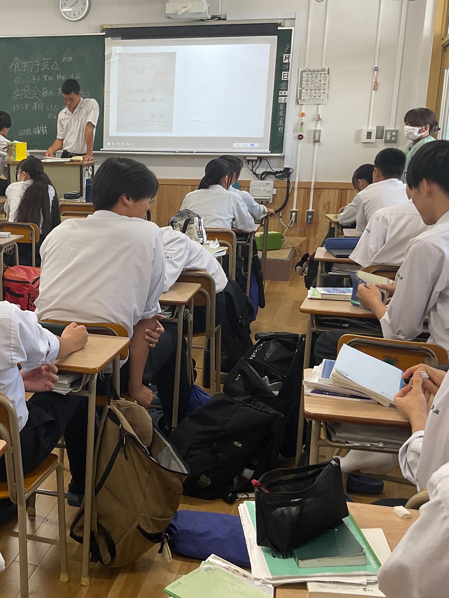 Carousel post from itoshima_hs.