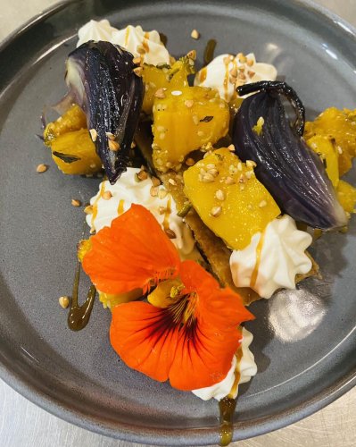 Photo post from miditreizepontarlier.