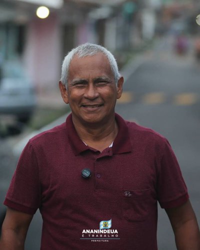 Carousel post from ananindeuapma.