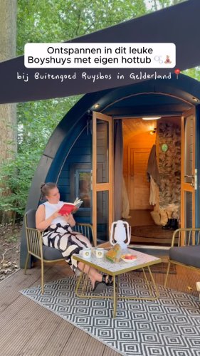 Video post from glampings.