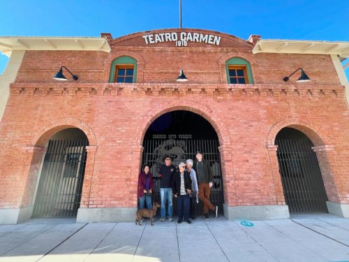 Carousel post from teatro_carmen.