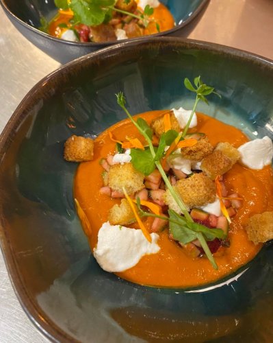 Photo post from miditreizepontarlier.