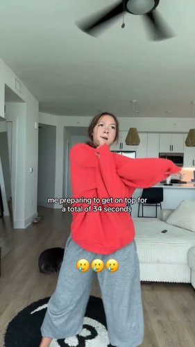 Video post from lovehoneyofficial.