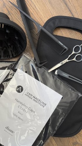 Video post from jeanmadeline.