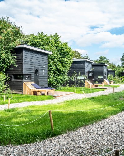 Carousel post from glampings.