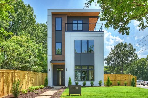 Carousel post from qc.builders.