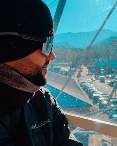 Carousel post from robsoncastro12.