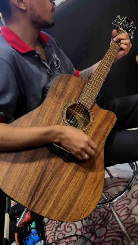 Video post from miyatamusic.