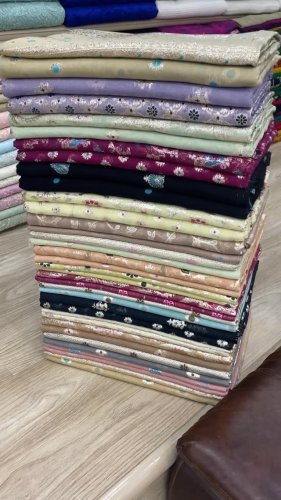 Video post from akbar_fabrics_.