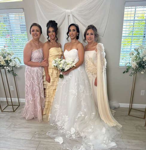 Photo post from jolibride.