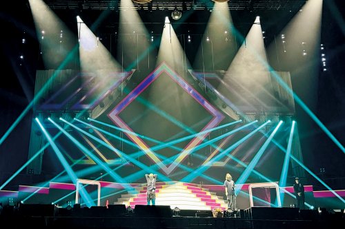 Carousel post from prgjapan.