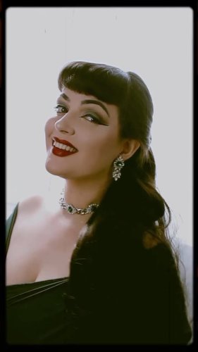 Video post from annabelles_wigs.