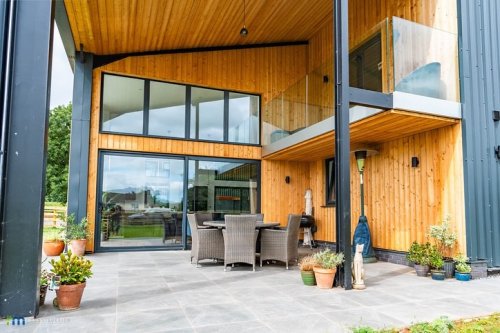 Carousel post from saltfilm_locations.