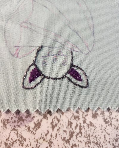 Carousel post from anembroideryaday.