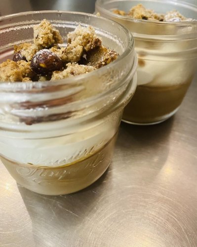 Carousel post from miditreizepontarlier.