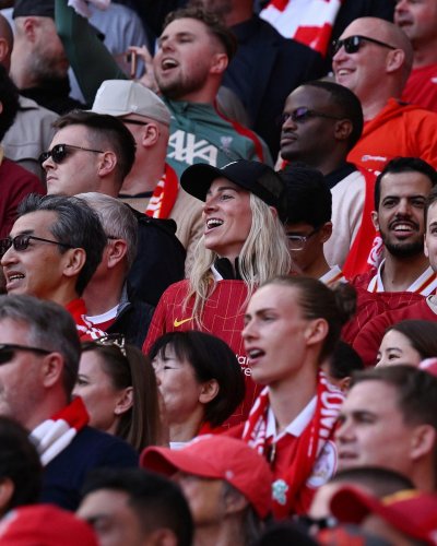 Carousel post from gembon23.