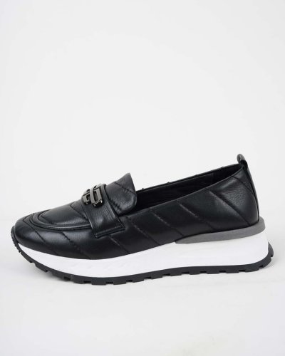 Carousel post from ossoshoes.