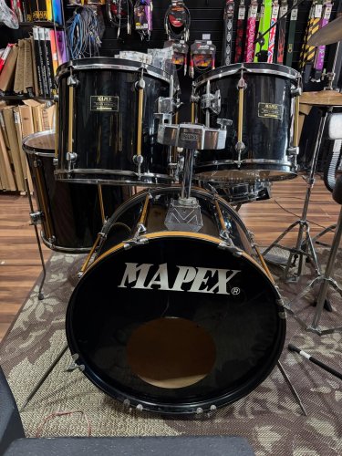Carousel post from miyatamusic.