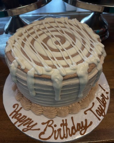 Photo post from smallcakestyler.