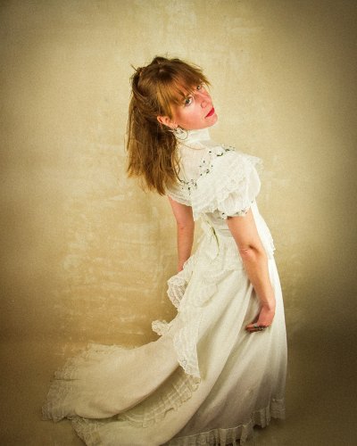 Photo post from dotnsquare_vintage.